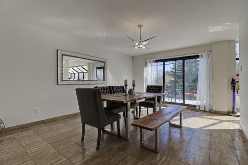 Salle à manger - 9001 Crois. Rimouski, Brossard, QC - Indoor Photo Showing Dining Room