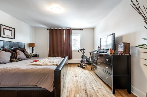 Bedroom - 5765  - 5767 Av. Fairside, Côte-Saint-Luc, QC - Indoor Photo Showing Bedroom