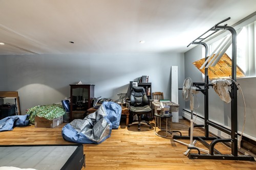 Living Room - 5765  - 5767 Av. Fairside, Côte-Saint-Luc, QC - Indoor Photo Showing Gym Room