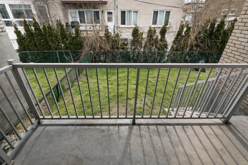 Balcony - 5765  - 5767 Av. Fairside, Côte-Saint-Luc, QC - 