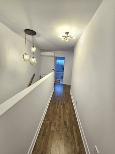 Corridor - 19 Rue De L'Hirondelle, Brownsburg-Chatham, QC - Indoor Photo Showing Other Room