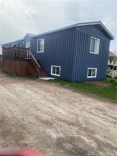 29 Railway Ave, Pointe-Du-Chêne, NB 