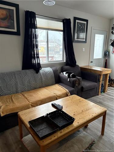 29 Railway Ave, Pointe-Du-Chêne, NB 