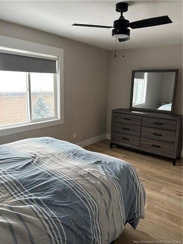29 Railway Ave, Pointe-Du-Chêne, NB 