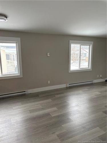 29 Railway Ave, Pointe-Du-Chêne, NB 