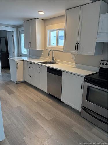 29 Railway Ave, Pointe-Du-Chêne, NB 