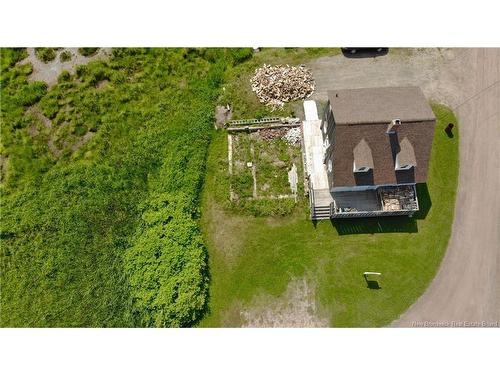 22 Beach St, Pointe-Du-Chêne, NB 