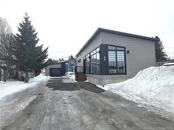 212 2ieme rue  Shippagan, NB E8S 1T8