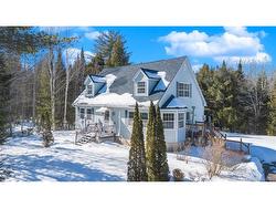 24 Kuzyk CRT  Burton, NB E2V 4V5