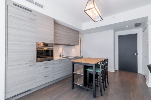 Kitchen - 1708-1155 Rue De La Montagne, Montréal (Ville-Marie), QC - Indoor Photo Showing Other Room