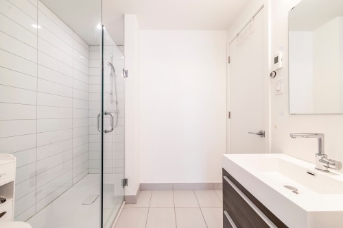 Bathroom - 1708-1155 Rue De La Montagne, Montréal (Ville-Marie), QC - Indoor Photo Showing Bathroom