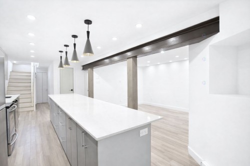 Cuisine - 4089A-4089 Av. De Lorimier, Montréal (Le Plateau-Mont-Royal), QC - Indoor Photo Showing Kitchen With Upgraded Kitchen