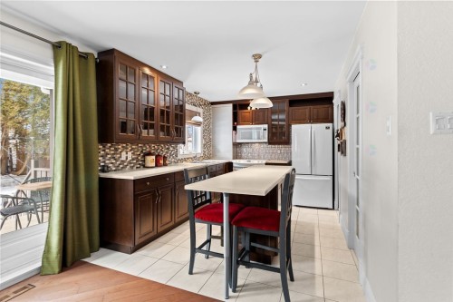 Kitchen - 418 3E Avenue, Deux-Montagnes, QC - Indoor Photo Showing Kitchen