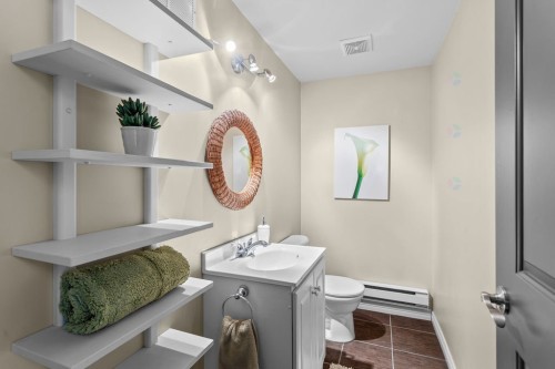 Powder room - 418 3E Avenue, Deux-Montagnes, QC - Indoor