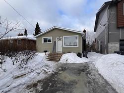 97 MATTHEWS Street  Thunder Bay, ON P7A 3K8