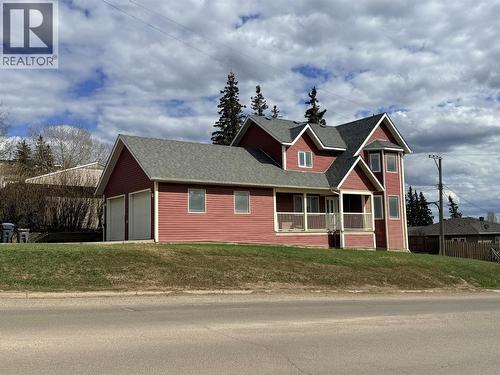 721 100 Avenue  Dawson Creek, BC V1G 0B5