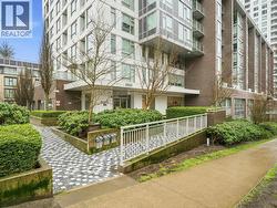 622 5665 BOUNDARY ROAD  Vancouver, BC V5R 0E4