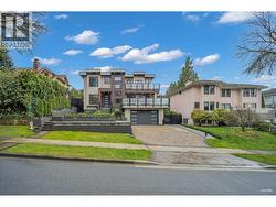 8230 LAKEFIELD DRIVE  Burnaby, BC V5E 4G7