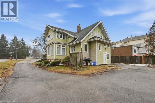 89 Main Street E, Grimsby, ON 