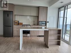 2708 - 70 ANNIE CRAIG DRIVE  Toronto, ON M8V 0C2