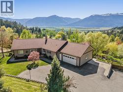 5253 ELSIE HOLMES Road  Wynndel, BC V0B 2N1