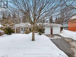 5 JOSEPH STREET  Uxbridge, ON L9P 1H9