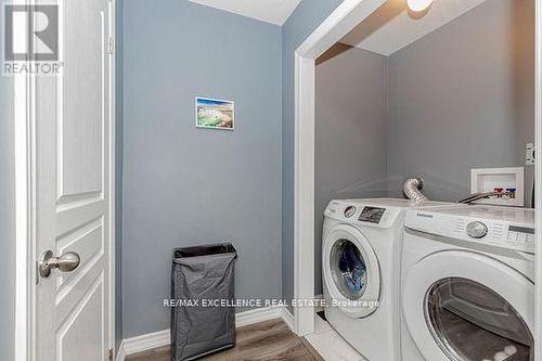 9 Hiscott Drive, Hamilton, ON - Indoor Photo Showing Laundry Room