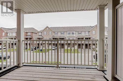 9 Hiscott Drive, Hamilton, ON - Outdoor