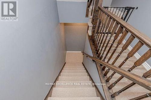 9 Hiscott Drive, Hamilton, ON - Indoor Photo Showing Other Room