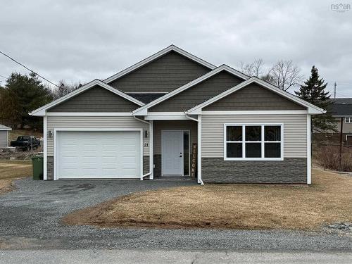 21 Ridge Avenue  Stewiacke, NS B0N 2J0
