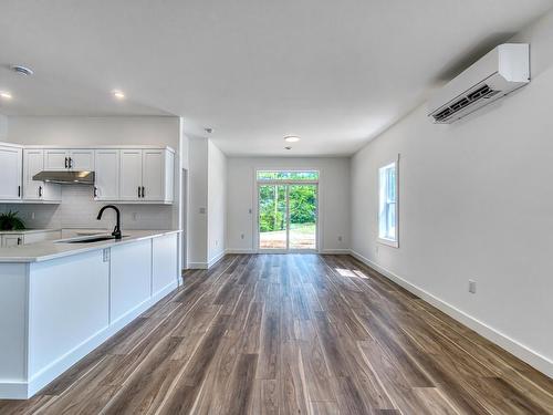 1437 Princess Crescent, Coldbrook, NS - Indoor Photo Showing Kitchen