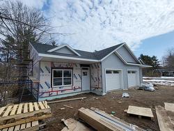 1435 Princess Crescent  Coldbrook, NS B4R 1B2