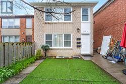 2 - 372 LAKESHORE ROAD W  Mississauga, ON L5H 1H5