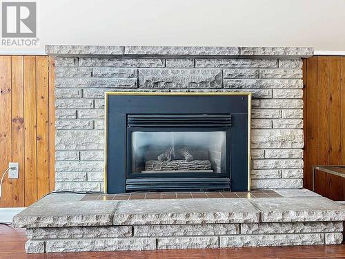 3602 Dunrankin Drive, Mississauga, ON - Indoor Photo Showing Living Room With Fireplace
