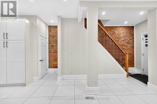 31 Campbell Avenue, Hamilton, ON - Indoor Photo Showing Other Room