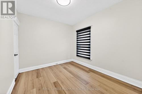 31 Campbell Avenue, Hamilton, ON - Indoor Photo Showing Other Room