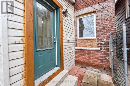 31 Campbell Avenue, Hamilton, ON - Outdoor