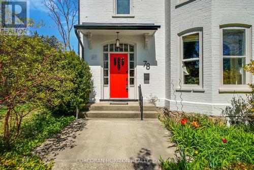 78 William Street W, Waterloo, ON - Outdoor