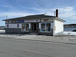 160 Water Street  Bay Roberts, NL A0A 1G0