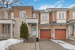 107 RIDEAU DRIVE  Richmond Hill, ON L4B 4P1