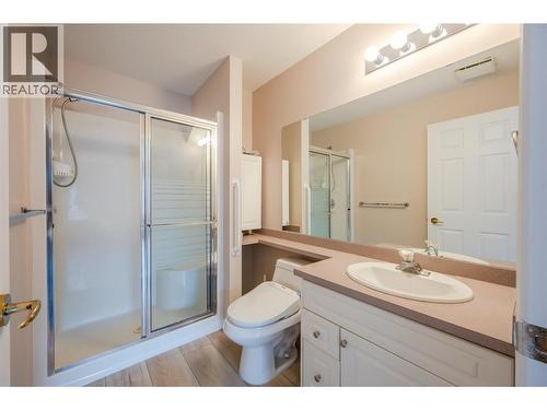 6514 Meadows Drive Unit# 3, Oliver, BC - Indoor Photo Showing Bathroom