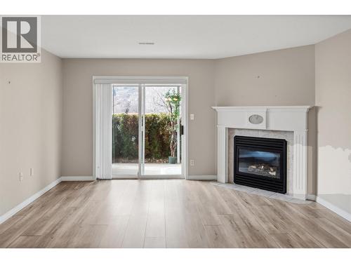 6514 Meadows Drive Unit# 3, Oliver, BC - Indoor Photo Showing Living Room With Fireplace