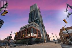 2203 - 39 MARY STREET  Barrie, ON L4N 1S9