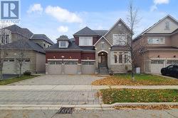 2352 DELNICE DRIVE  Oakville, ON L6H 0A9