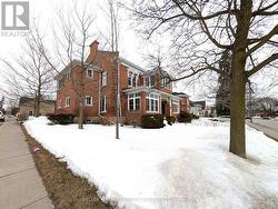 UNIT 3 - 35 KING STREET  Prince Edward County (Picton Ward), ON K0K 2T0