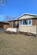 96 TERRACE DRIVE  Hamilton (Balfour), ON L9A 2Y6