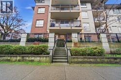 111 2346 MCALLISTER AVENUE  Port Coquitlam, BC V3C 2B1