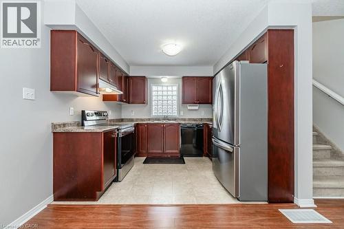 39 Brookfield Crescent, Kitchener, ON - Indoor Photo Showing Kitchen With Double Sink