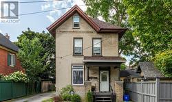 MAIN FLOOR - 279 WILLIAM STREET Peterborough (Town Ward 3), ON K9J 5E5