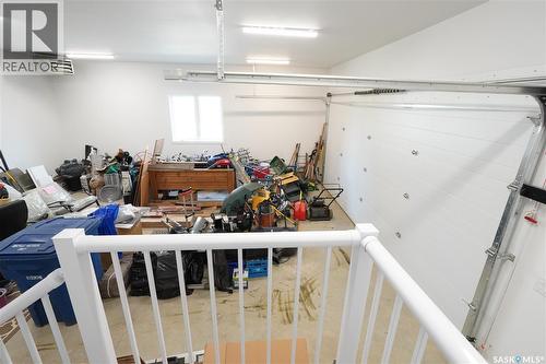 44 Crescent Drive, Avonlea, SK - Indoor Photo Showing Garage